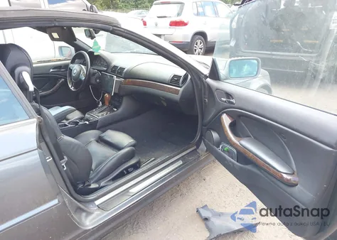 2001 BMW 330Ci z USA, uszkodzony, nr VIN WBABS53431JU81062